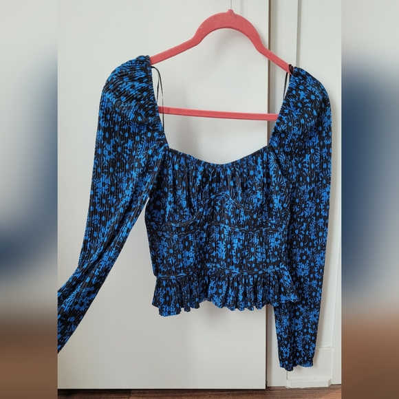 Blue Floral Corset Style Blouse - Picture 3 of 5